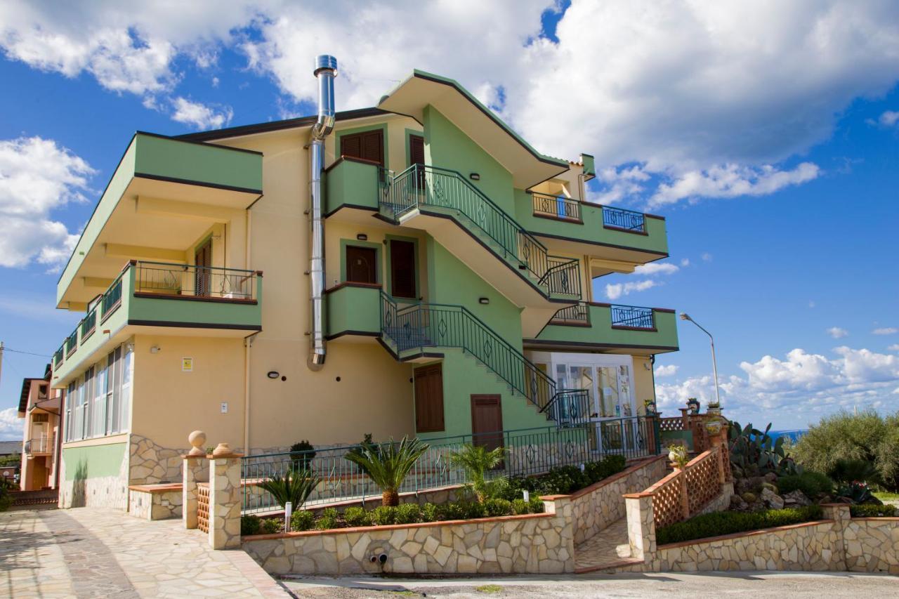 Casa Vacanze Anzà Capo dʼOrlando Extérieur photo